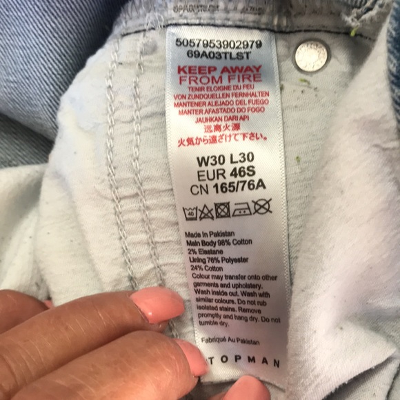 TOPMAN‎ button fly, 5 pocket jeans size 30 x 30 excellent condition - Picture 6 of 6